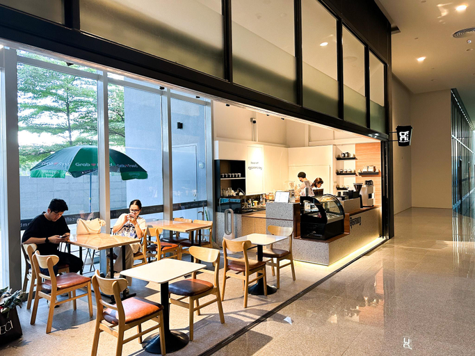 Food & Drinks, The Gateway by Caerus Management, Phnom Penh