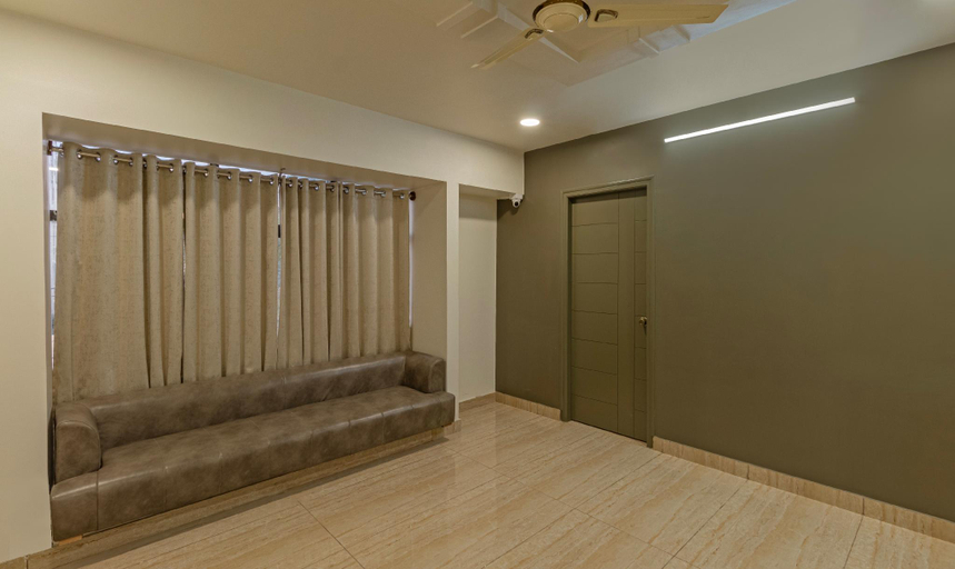 Public Area 3, Treebo Raghavendra Tranquil Inn Bellandur, Bangalore