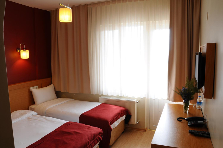 Bedroom 3, Cetinkaya Hotel, Merkez