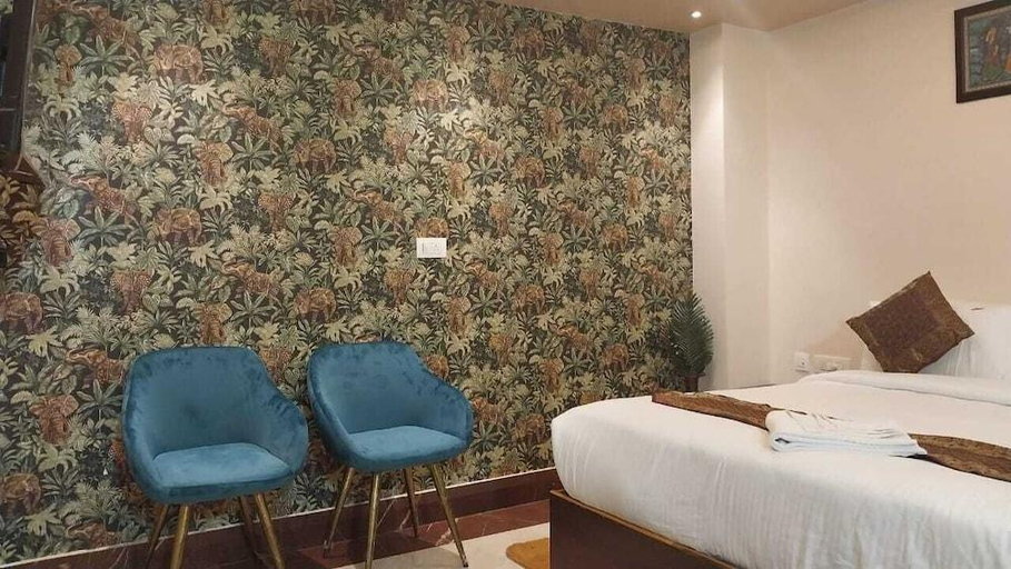 Bedroom 2, HOTEL SARNATH INTERNATIONAL, Varanasi