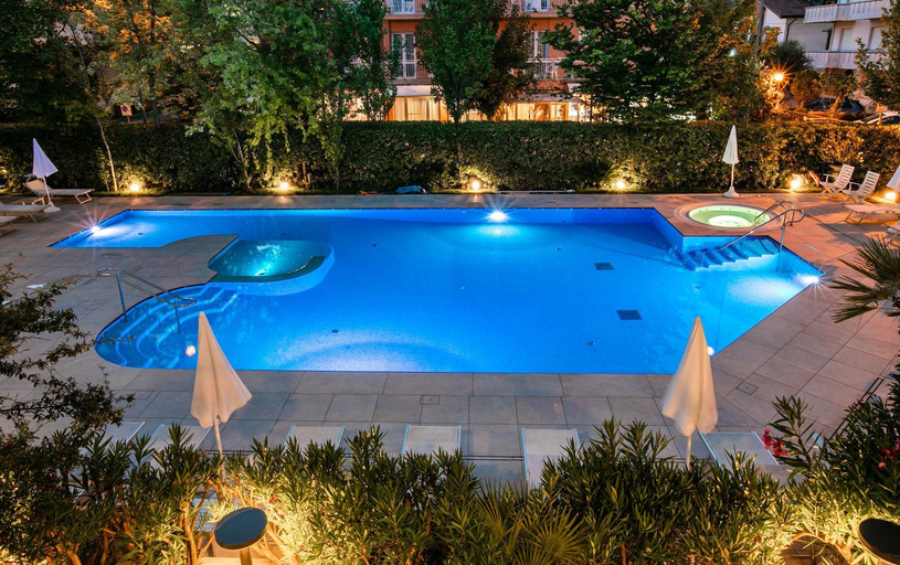 Others 3, Hotel Maddalena, Rimini