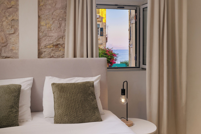 Bedroom 4, Dousmani Old Town Studio, Ionian Islands