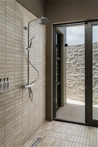 Bathroom 4, Romansbaai Collection, Overberg