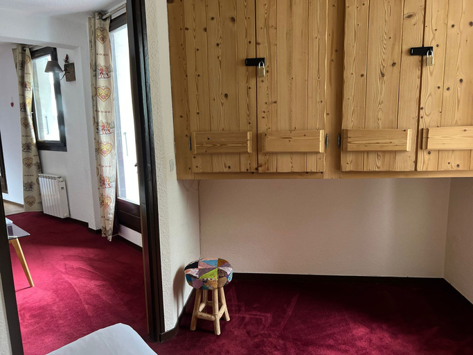Room 5, Apartment L Aiguille in Front of Gondolas, Haute-Savoie
