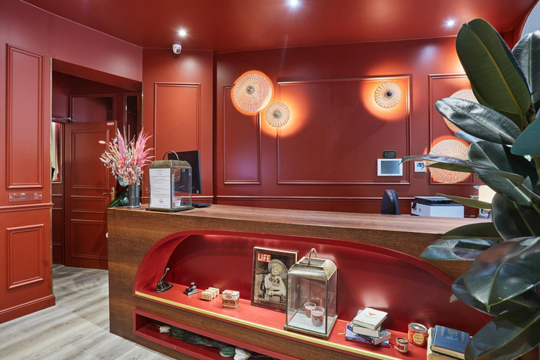 Public Area, Hôtel LUX PICPUS, Paris