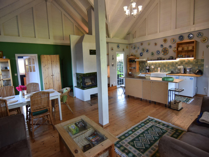 Food & Drinks, House with private beach by the lake, whirlpool, Wejherowo