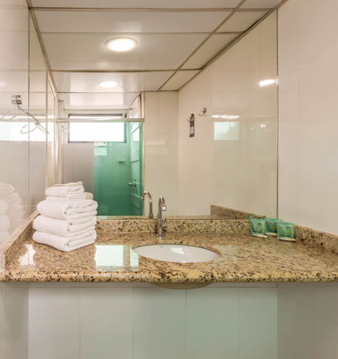 Bathroom 4, Uiara Amazon Resort, Maués