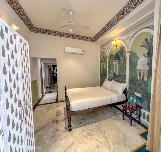Others 5, DYORE House, Jaipur