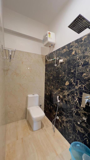 Bathroom 4, Abhinandan Palace, Udaipur