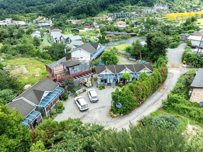 Others 5, Trapezium Pension Gapyeong, Gapyeong
