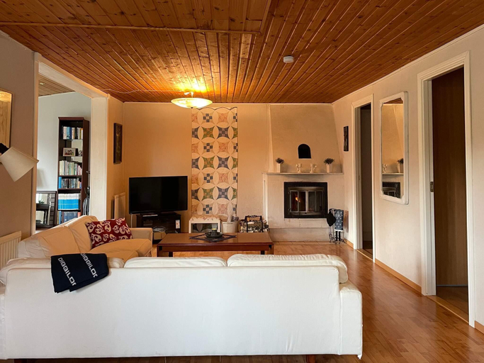 Others 3, person holiday home in MOLLTORP-By Traum, Karlsborg