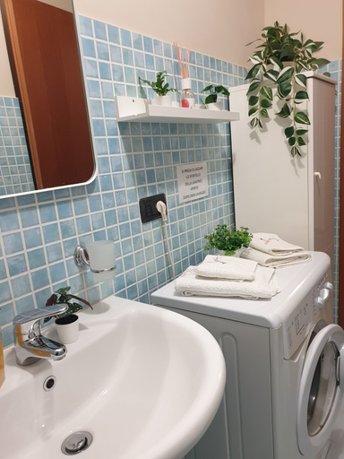 Bathroom 3, Masangy's Studio, Campobasso