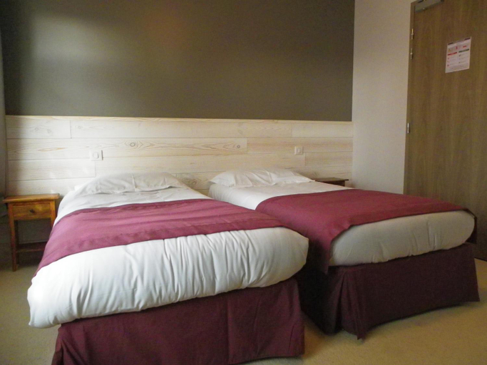 Bedroom 2, Comptoir et Dependances, Isère