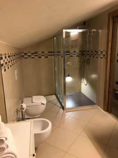 Bathroom 4, Hotel Berlinghera, Como