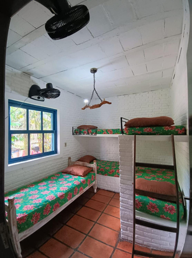 Bedroom 2, Hostel Terra das Tribos, Ubatuba