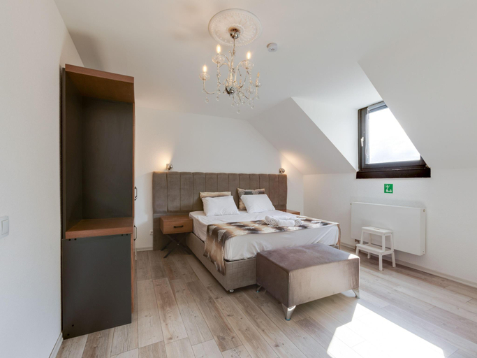Others 2, Apartment in Oberhausen near Lake River, Oberhausen
