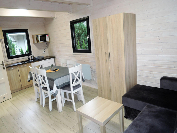 Others 5, Holiday House in Dziwnowek near Sea and Lake, Kamień