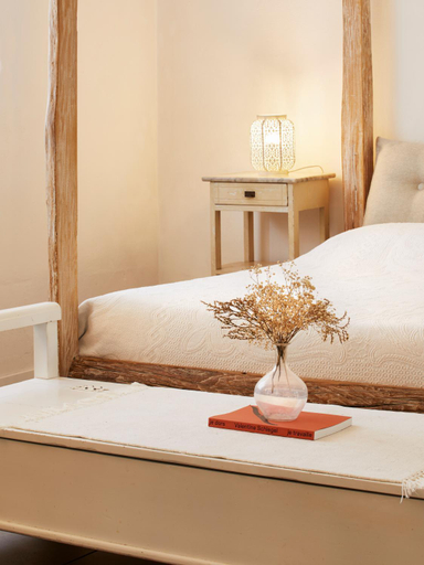 Others 2, Il Fiume Azzurro Home B&B, Novara
