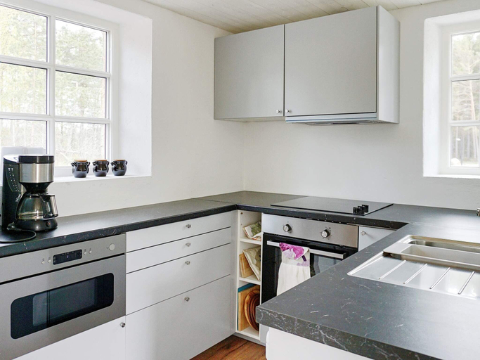 Others 4, person holiday home in KATTHAMMARSVIK, Gotland