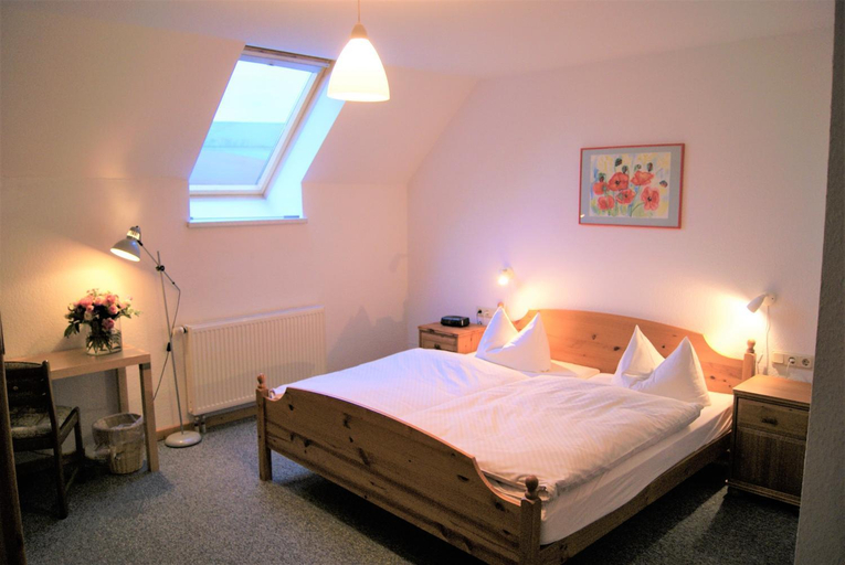 Bedroom 4, Pension Am Thieberg, Göttingen