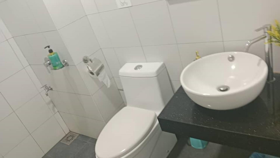Bathroom 4, Chambers Skylight Sernity Suites KLCC, Kuala Lumpur