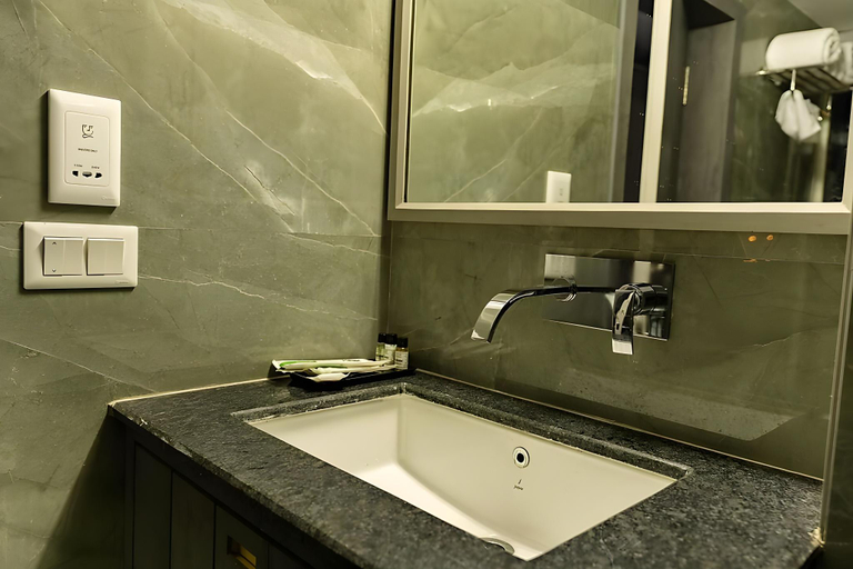 Bathroom 4, Poiisse- a Boutique Hotel, South 24 Parganas