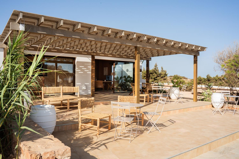 Exterior view 3, Apartamentos Punta Rasa, Baleares