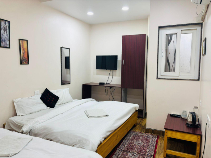 Bedroom 2, Stay inn Kailasha - by Admire India Tourism , Varanasi