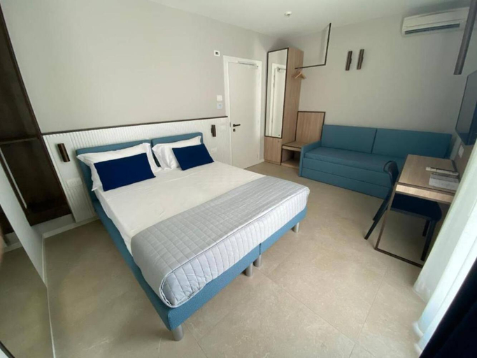 Others 4, Petit Hotel, Venezia