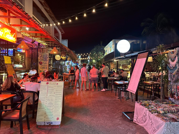 Food & Drinks 5, Villas Amanecer by Andiani Travel, Isla Mujeres