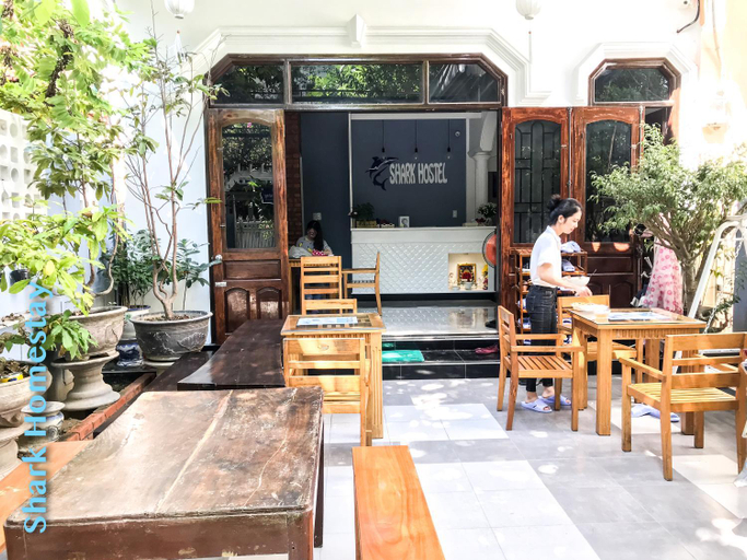 Food & Drinks 5, Shark Homestay, Huế