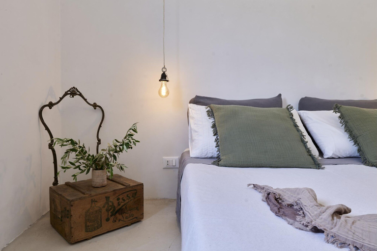 Room 2, Trullo dei Noci con Piscina Privata, Brindisi