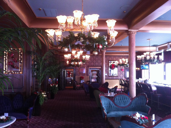 Public Area 3, Mizpah Hotel, Nye
