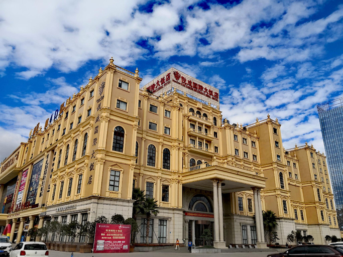 Exterior & Views 1, Happy Castle International Hotel, Kunming