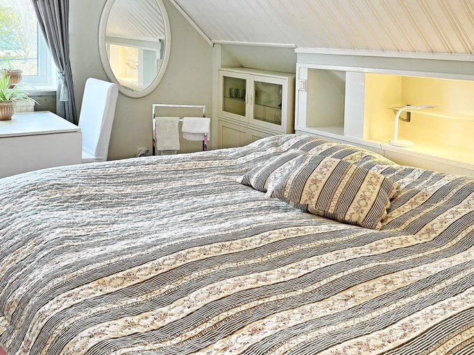 Bedroom 2, person holiday home in VARMDO-By Traum, Värmdö