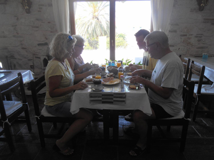 Food & Drinks 2, Pythais Hotel, North Aegean