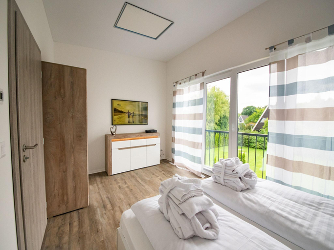 Bedroom 2, Ferienhaus mit Sauna und Jacuzzi im BALTIC VILLAGE, Rendsburg-Eckernförde
