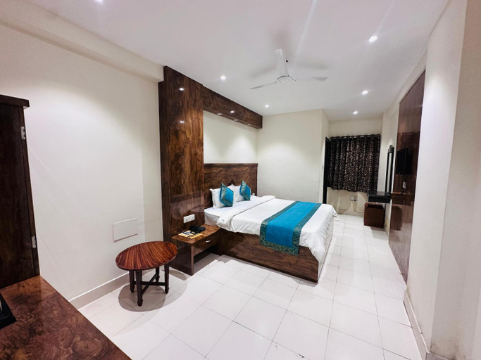 Others 5, Hotel OK International, Varanasi