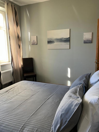 Bedroom 2, L'O De Source, Liège
