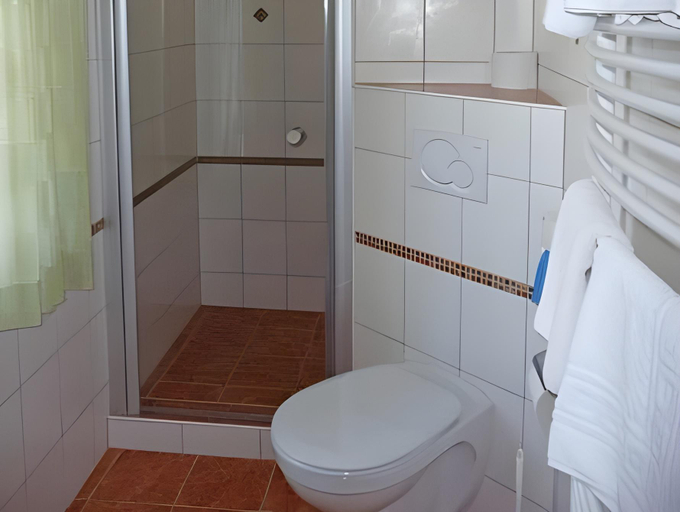 Bathroom 5, Ferienhotel Herzog, Salzburg Umgebung