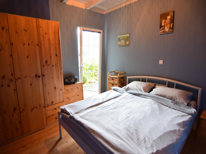 Bedroom 3, House with private beach by the lake, whirlpool, Wejherowo