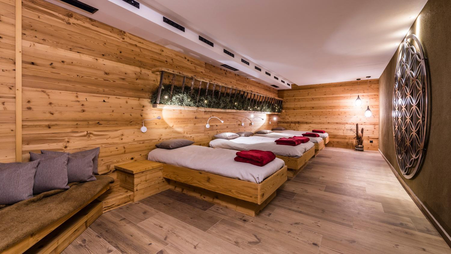 Bedroom 3, Hotel Jaufentalerhof, Bolzano