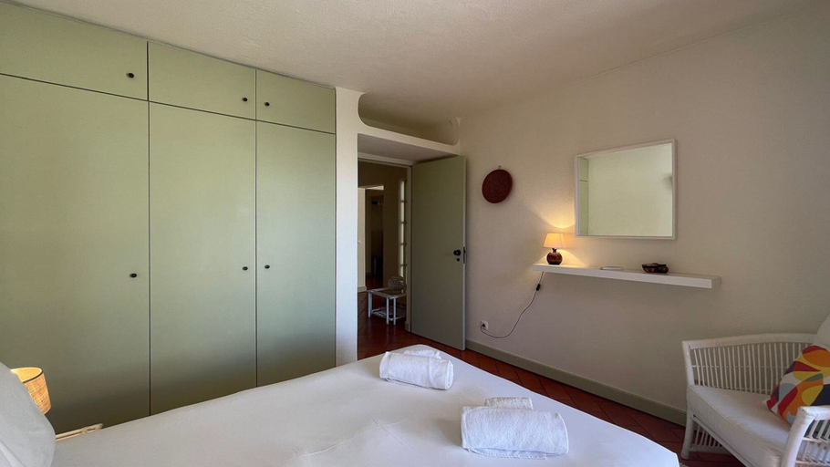 Room 2, T2 Monte Sol W Pool Sunny Patio by HsR Vilamoura, Loulé