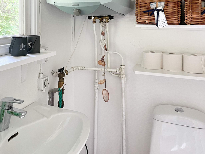 Bathroom 3, person holiday home in STURKO-By Traum, Karlskrona