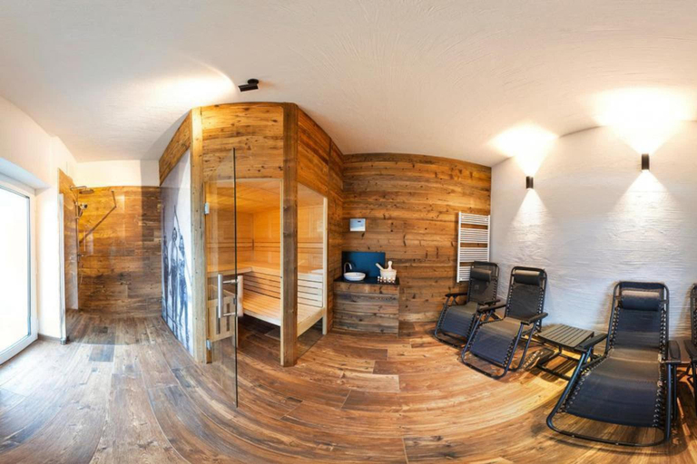 Others 5, Apartment in Bramberg near Cable Car, Zell am See