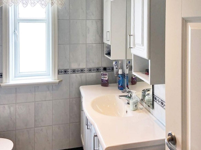 Bathroom 3, person holiday home in Hernar-By Traum, Øygarden