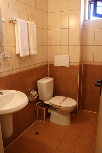 Bathroom 4, Sofia Family Hotel, Pomorie