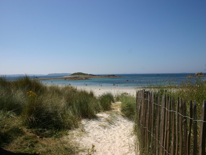 Others 4, Villa in Port Blanc with Sea View, Côtes-d'Armor