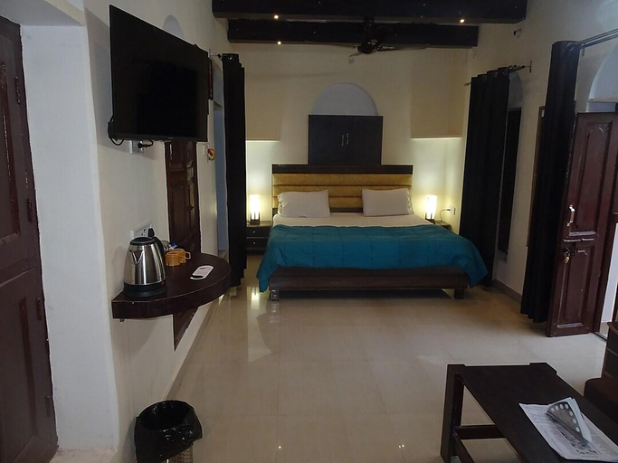 Bedroom 4, Foreigners' Inn, Varanasi