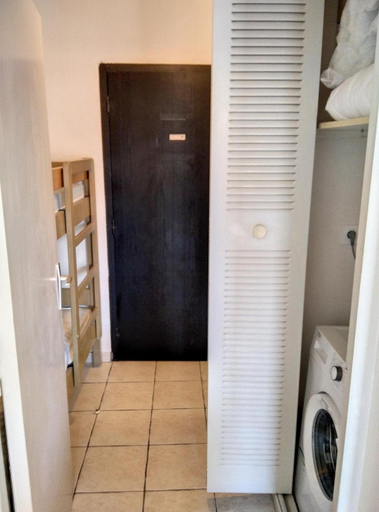 Bathroom 3, Résidence Graziella Studio 403, Alpes-Maritimes